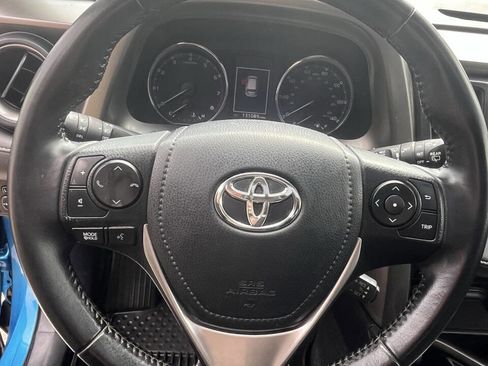 Used 2016 Toyota RAV4 XLE image 14