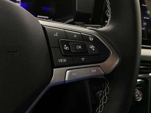 New 2025 Volkswagen Taos S image 15