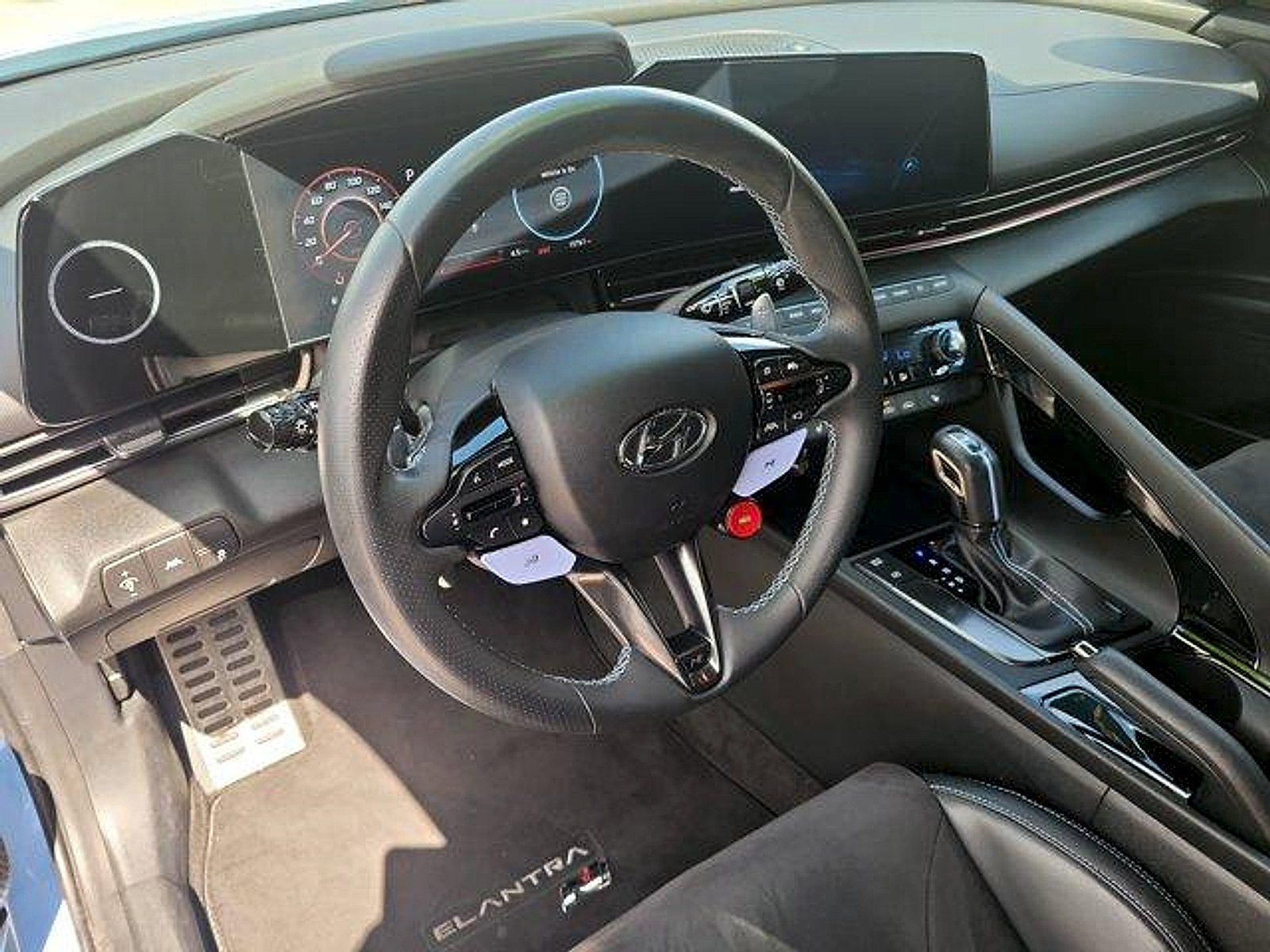 Used 2023 Hyundai Elantra N FWD image 13