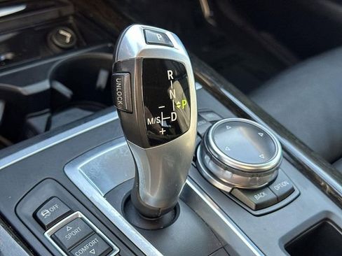 Used 2014 BMW X5 xDrive35d image 15