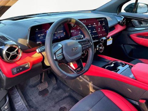 New 2026 Chevrolet Blazer EV RS image 8