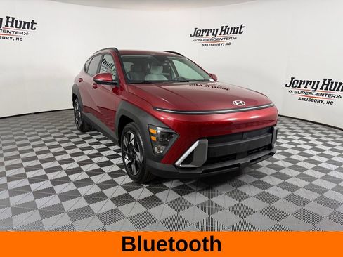 Used 2025 Hyundai Kona SEL image 6