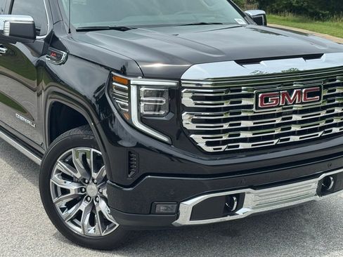 New 2025 GMC Sierra 1500 Denali w/ Denali Reserve Package image 6