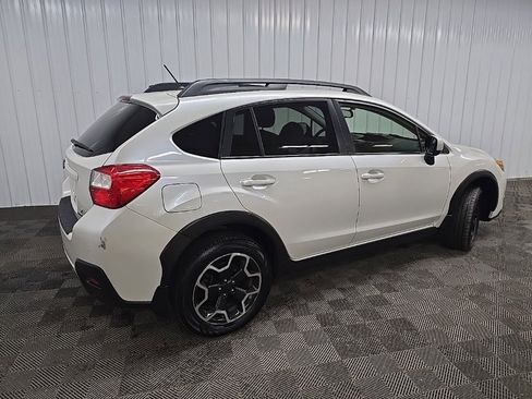 Used 2014 Subaru Crosstrek 2.0i Premium image 3