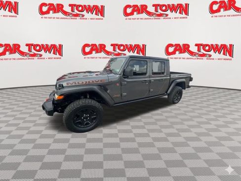 Used 2022 Jeep Gladiator Mojave w/ Trailer Tow Package AWD/4WD image 4