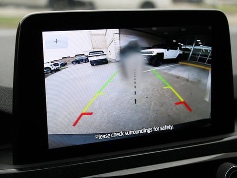 Used 2025 Ford Escape ST-Line image 7