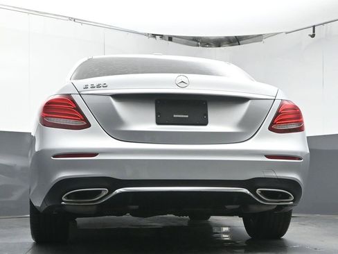 Used 2020 Mercedes-Benz E 350 Sedan w/ Premium Package image 35