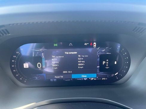 New 2026 Volvo XC60 B5 Plus w/ Protection Package Premier image 14