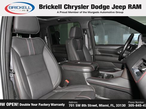 Used 2023 Chevrolet Suburban RST RWD image 16