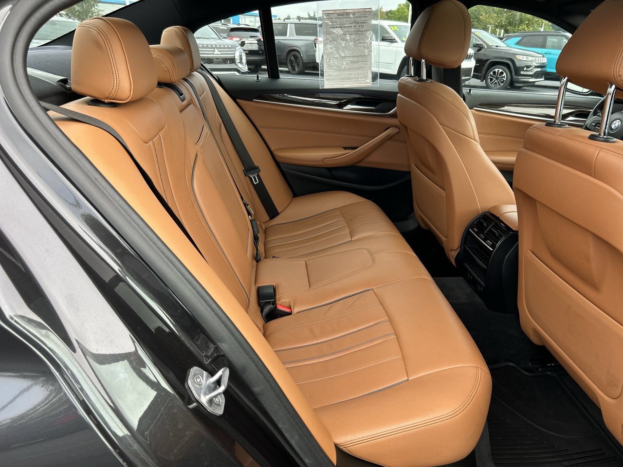 Used 2019 BMW 530e xDrive w/ Convenience Package AWD/4WD image 23