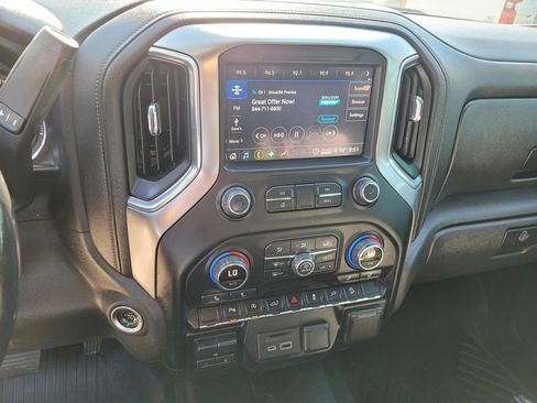 Used 2020 Chevrolet Silverado 1500 LT w/ Texas Edition AWD/4WD image 24