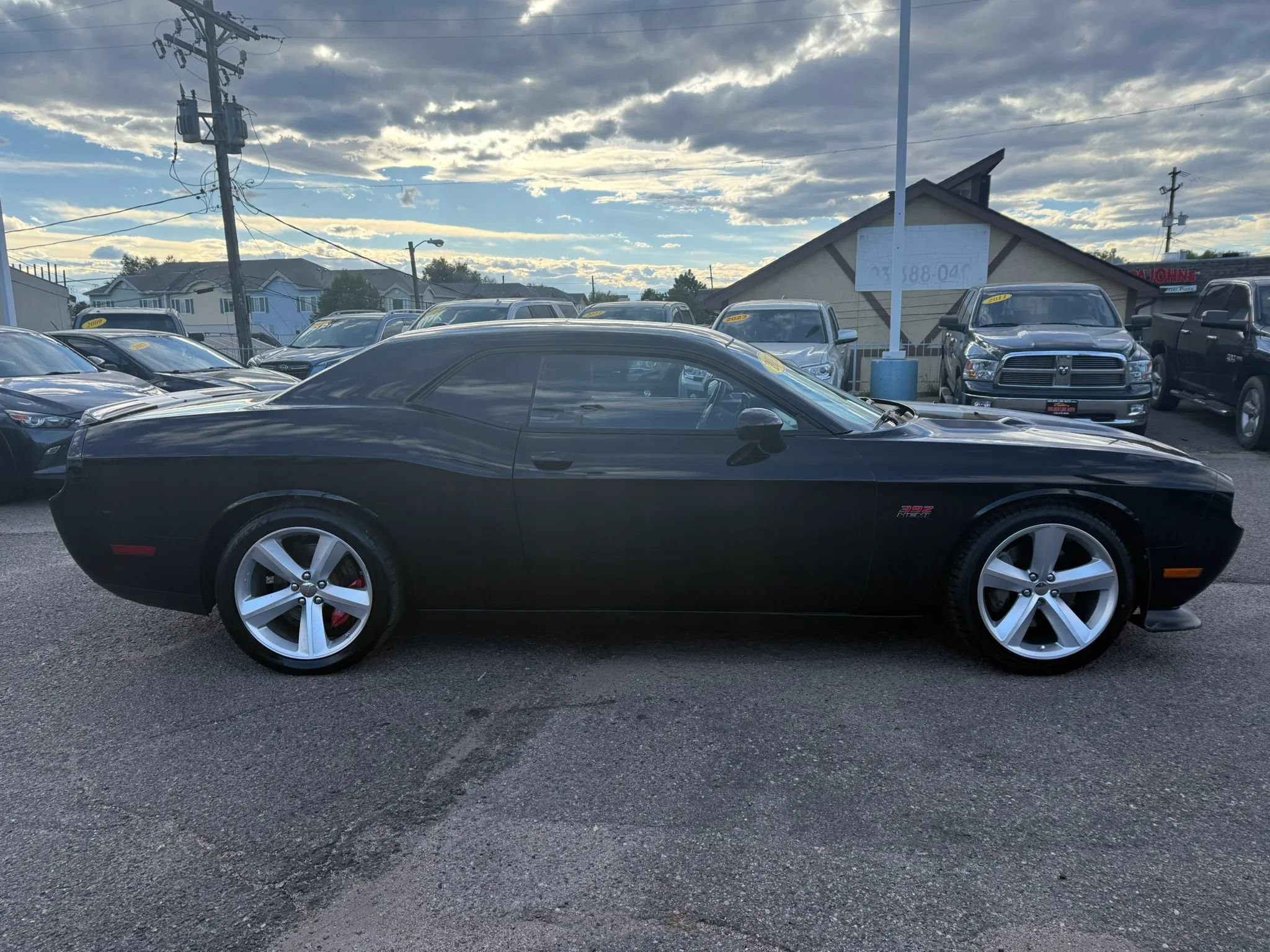 Used 2012 Dodge Challenger SRT8 RWD image 9