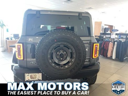 New 2025 Ford Bronco Badlands w/ Sasquatch Package image 8