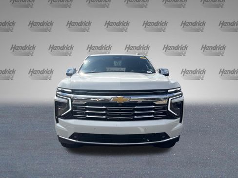 Used 2025 Chevrolet Tahoe Premier AWD/4WD image 5