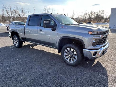 New 2026 Chevrolet Silverado 3500 LT w/ All Star Edition image 8