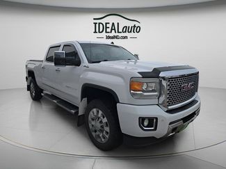 Used 2015 GMC Sierra 2500 Denali w/ Duramax Plus Package video 1