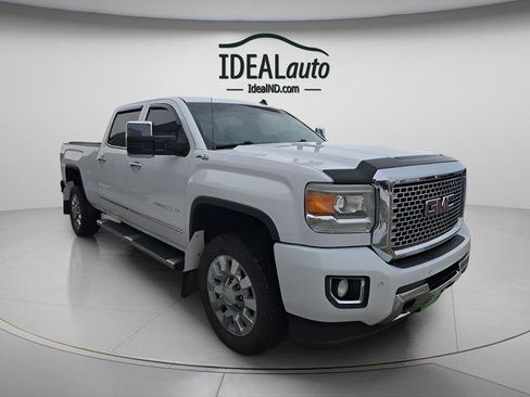 Used 2015 GMC Sierra 2500 Denali w/ Duramax Plus Package image 1