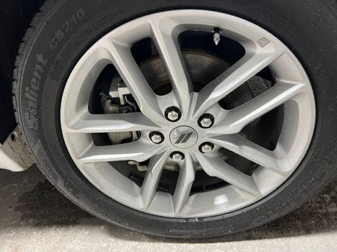 Used 2024 Dodge Durango GT RWD image 48