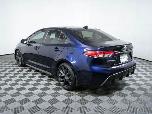 Used 2025 Toyota Corolla SE FWD image 28