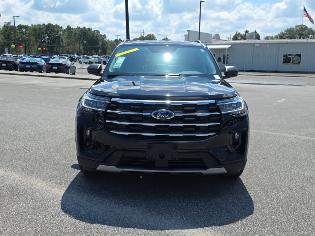 New 2026 Ford Explorer Active w/ Active Comfort Package RWD image 10