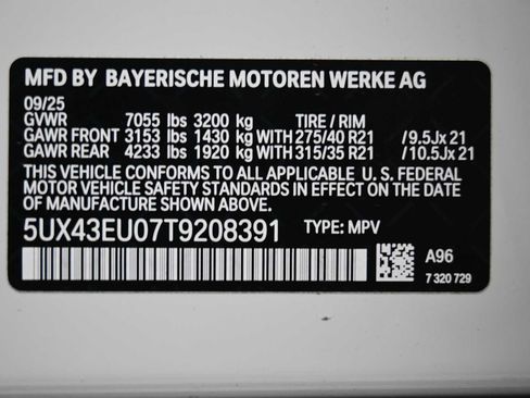 Used 2026 BMW X5 xDrive50e w/ M Sport Package AWD/4WD image 12