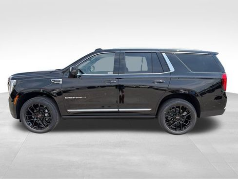 New 2026 GMC Yukon Denali w/ Denali Reserve Package AWD/4WD image 4
