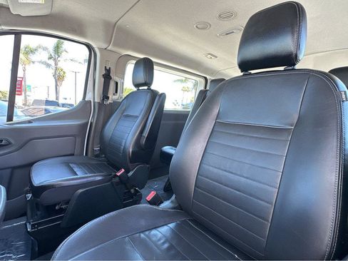 Used 2023 Ford Transit 350 XLT RWD image 7