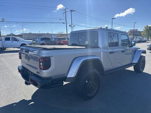 Used 2020 Jeep Gladiator Rubicon AWD/4WD image 6