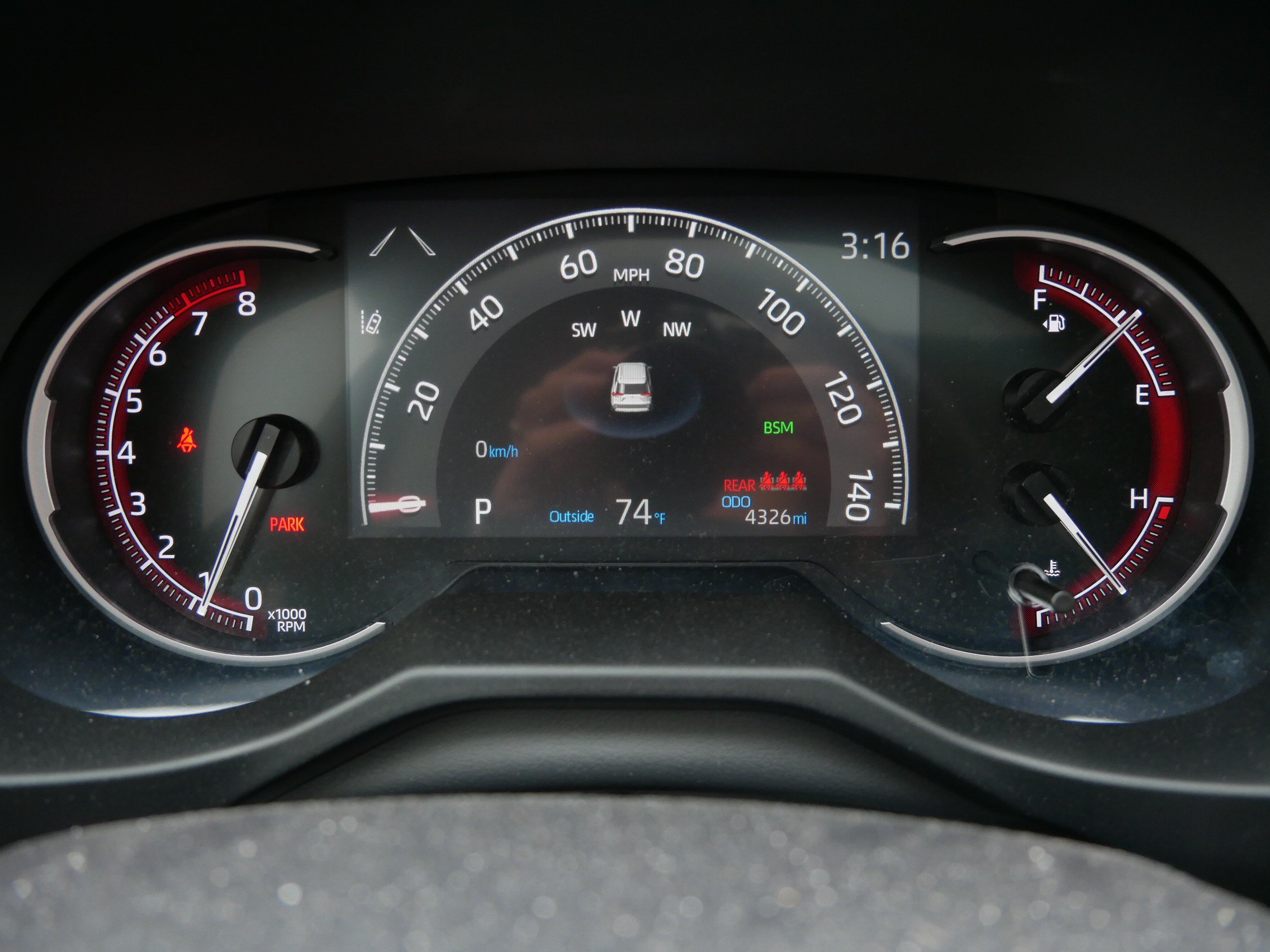 Used 2025 Toyota RAV4 XLE w/ Convenience Package AWD/4WD image 17