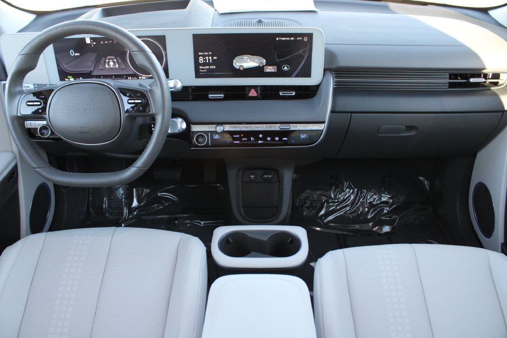 Used 2024 Hyundai Ioniq 5 Limited AWD/4WD image 17