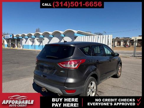 Used 2015 Ford Escape SE image 5