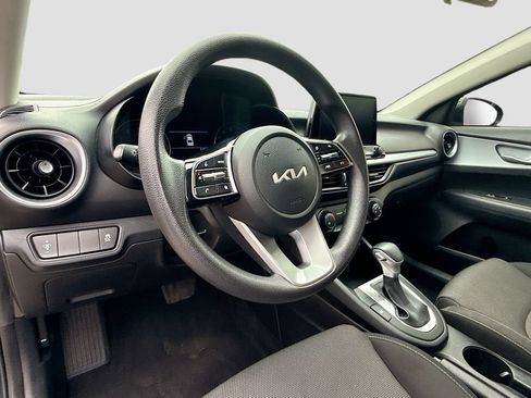 Used 2023 Kia Forte LXS FWD image 12