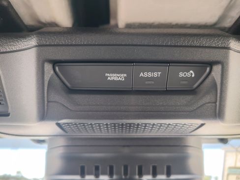 New 2025 Jeep Gladiator Sport w/ Premium Package image 24