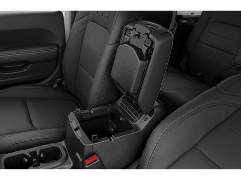 Certified 2022 Jeep Wrangler Unlimited Sahara w/ Cold Weather Group AWD/4WD image 14