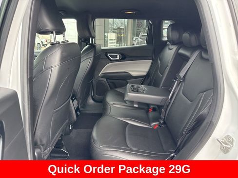 Used 2025 Jeep Compass Limited image 16