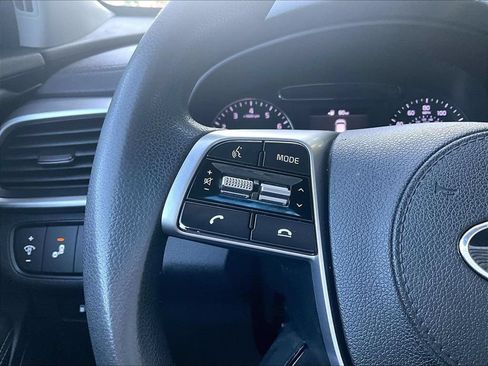 Used 2019 Kia Sorento AWD image 22