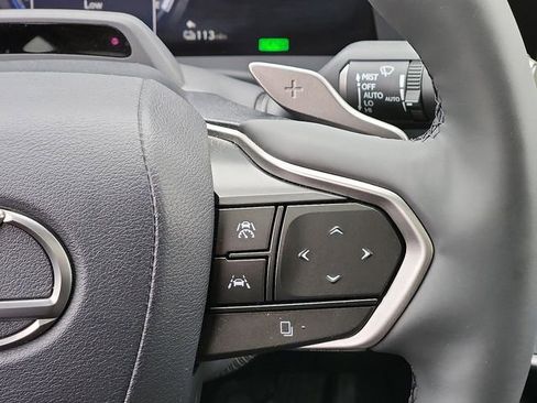 Used 2023 Lexus RZ 450e Premium image 24