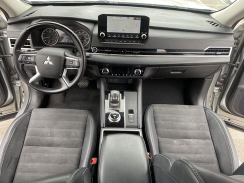 Used 2022 Mitsubishi Outlander SE AWD/4WD image 24