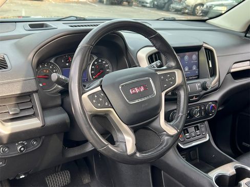Used 2020 GMC Terrain Denali w/ Denali Premium Package image 21