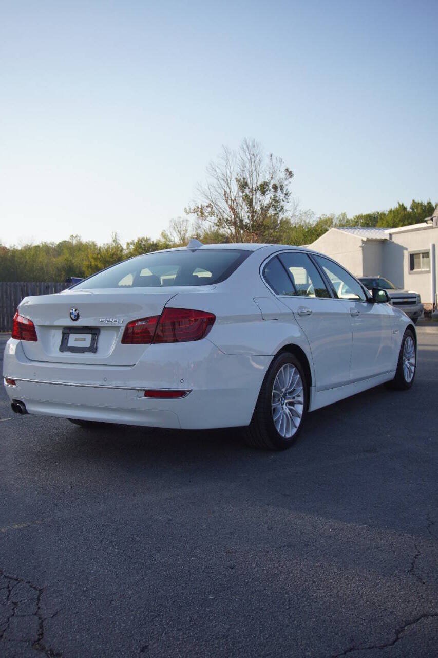 Used 2016 BMW 528i Sedan RWD image 5