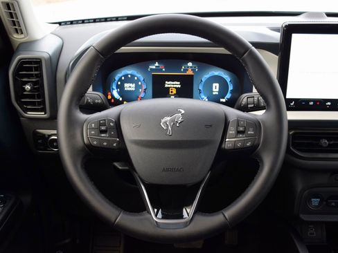 New 2025 Ford Bronco Sport Heritage w/ Convenience Package image 8