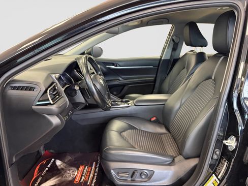 Used 2023 Toyota Camry SE w/ Blackout Package (TMS) AWD/4WD image 12