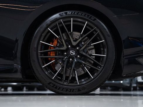 Used 2021 Nissan GT-R Premium AWD/4WD image 13