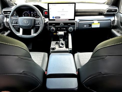 New 2026 Toyota 4Runner TRD Off-Road Premium w/ Tow Technology Package AWD/4WD image 21