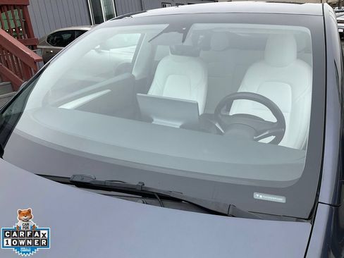 Used 2022 Tesla Model Y Long Range AWD/4WD image 92