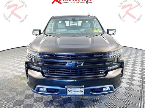 Used 2019 Chevrolet Silverado 1500 RST image 2