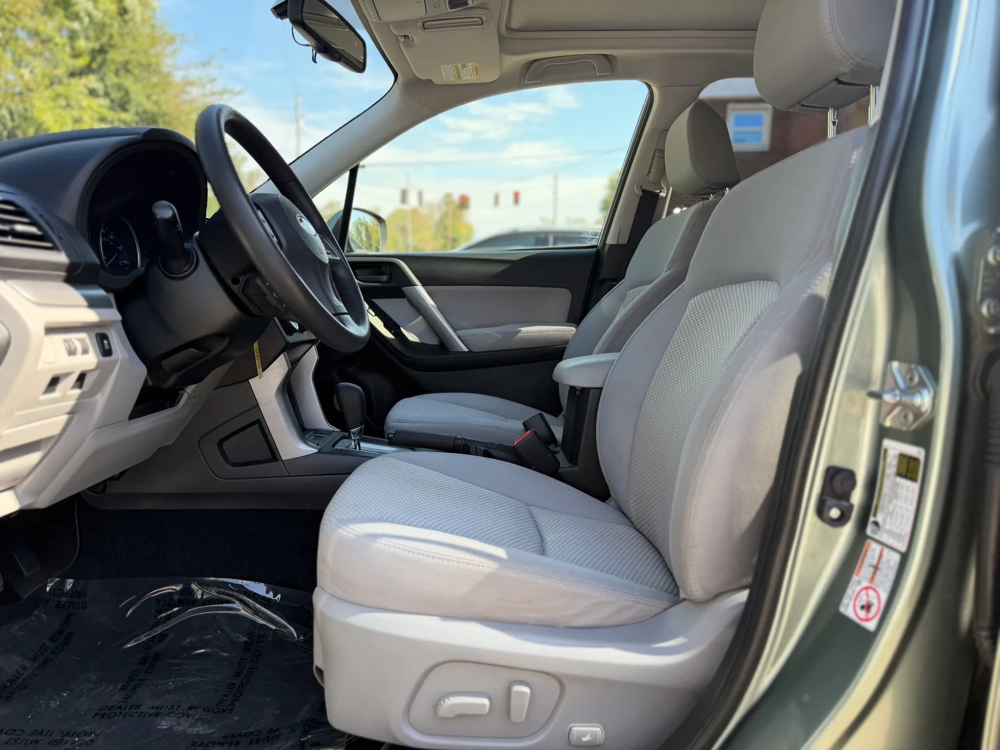 Used 2014 Subaru Forester 2.5i Premium w/ Popular Package #1 AWD/4WD image 16