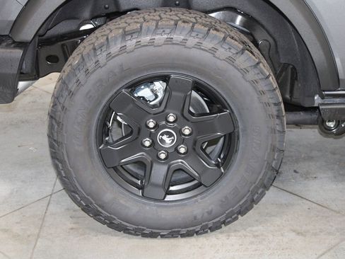 New 2025 Ford Bronco Big Bend w/ Black Diamond Package image 13