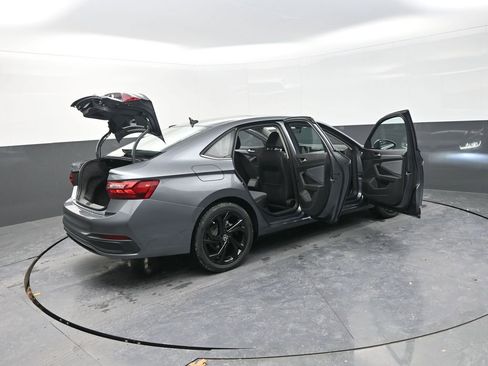 New 2026 Volkswagen Jetta SE image 35