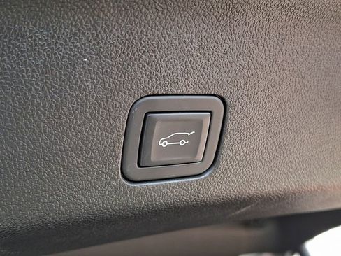 Used 2023 Chevrolet Tahoe LT w/ LT Signature Plus Package AWD/4WD image 26